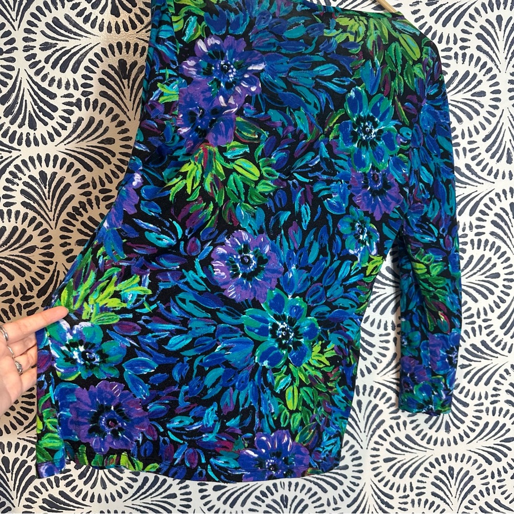 Cable & Gauge Blue Floral Draped Neck Blouse FLAW READ - Picture 6 of 14